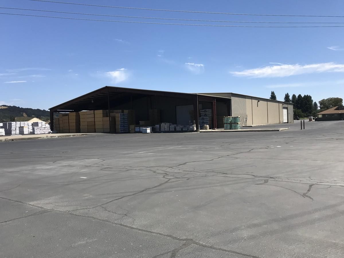 Healdsburg Warehouse for Lease photo 2