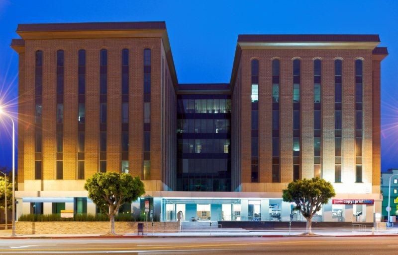 Wilshire Pacific Plaza photo 4