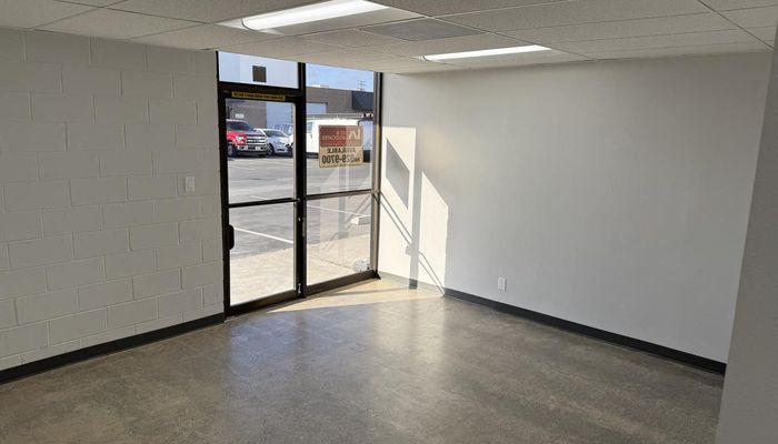 Warehouse Space for Rent at 2775 Kurtz Street San Diego, CA 92110 - #5