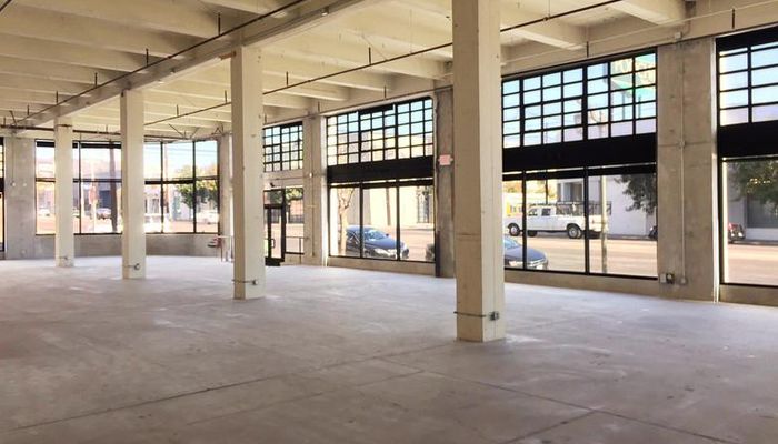 Warehouse Space for Rent at 17930-17940 Ajax Cir City Of Industry, CA 91748 - #9