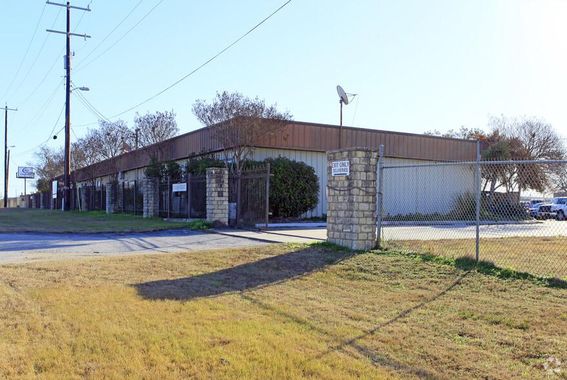 Office Facility 11218 Interstate 10 E