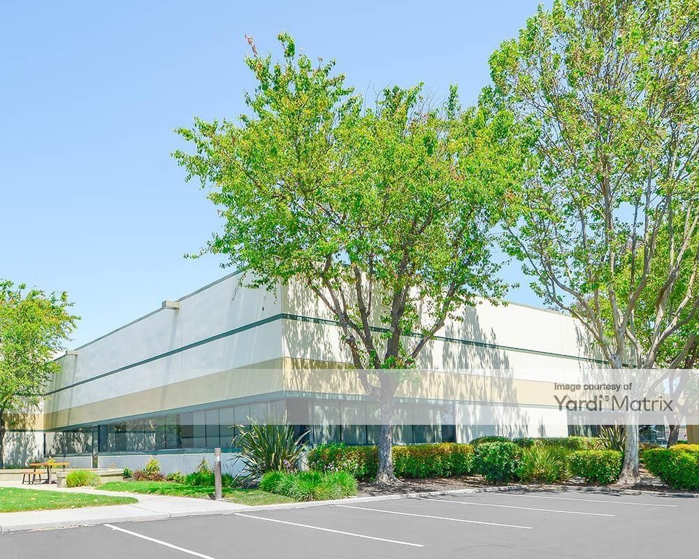 Fremont Business Center - Buildings 1-5 photo 2