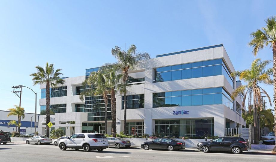 3201 Wilshire Blvd