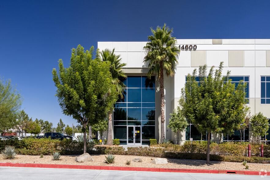 Meridian Distribution Center 14600 Innovation Dr photo 4