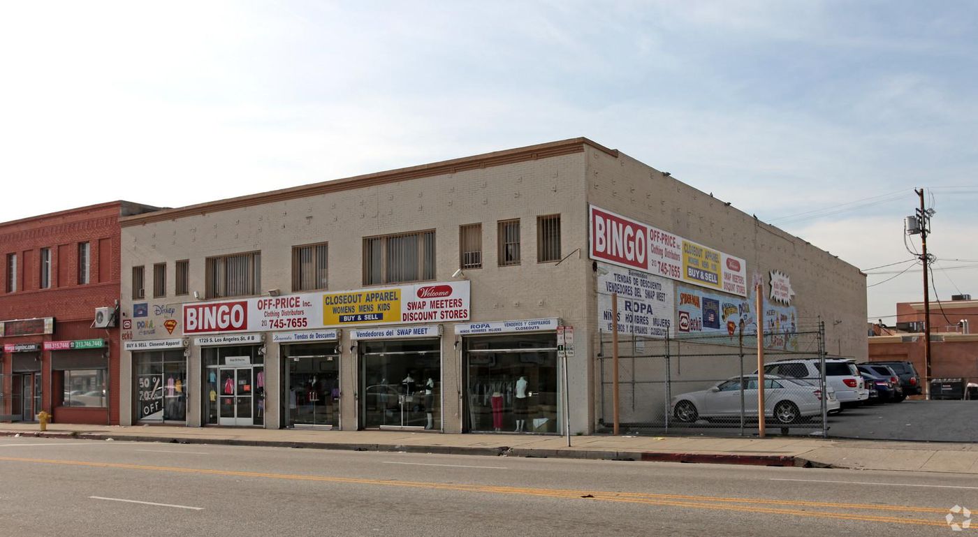 Retail Property For Lease photo 1