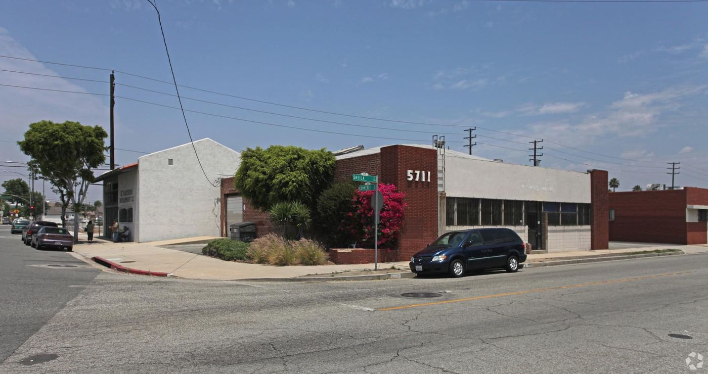 Industrial Property For Sale photo 1