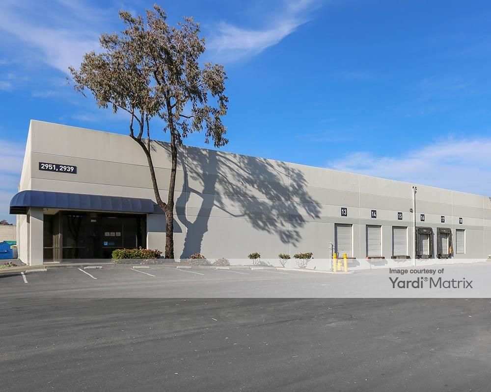 Whipple Commerce Center photo 2