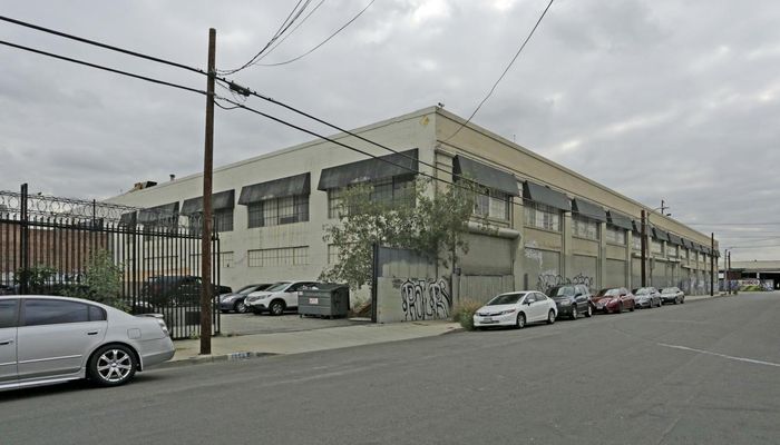 Warehouse Space for Rent at 2001 S Alameda St Los Angeles, CA 90058 - #6