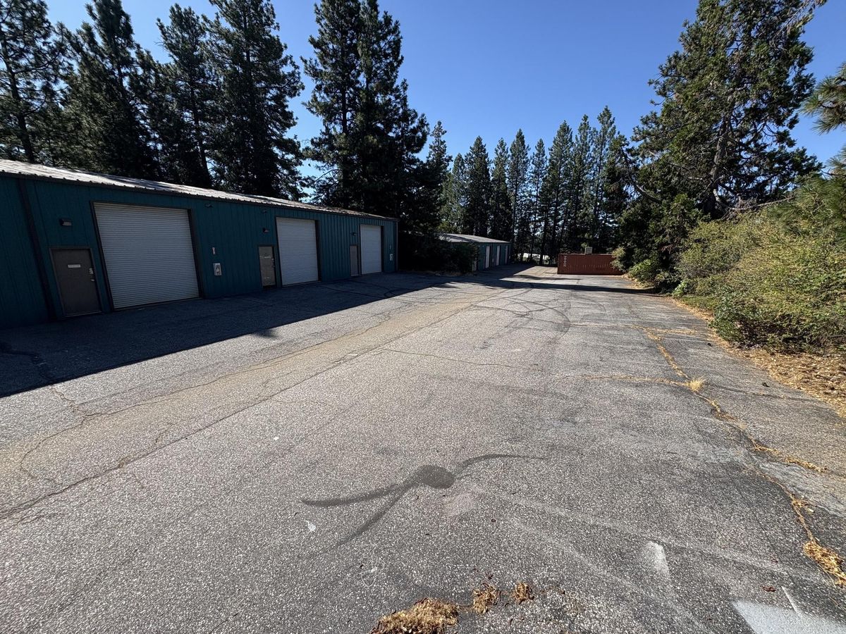 12731 Loma Rica Dr photo 3
