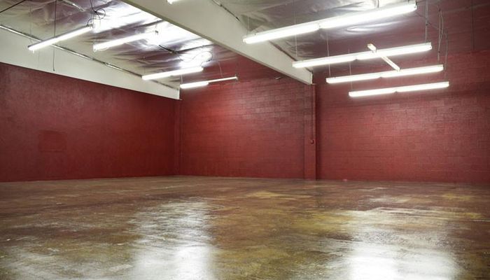 Warehouse Space for Sale at 11815-11821 Vose St North Hollywood, CA 91605 - #10