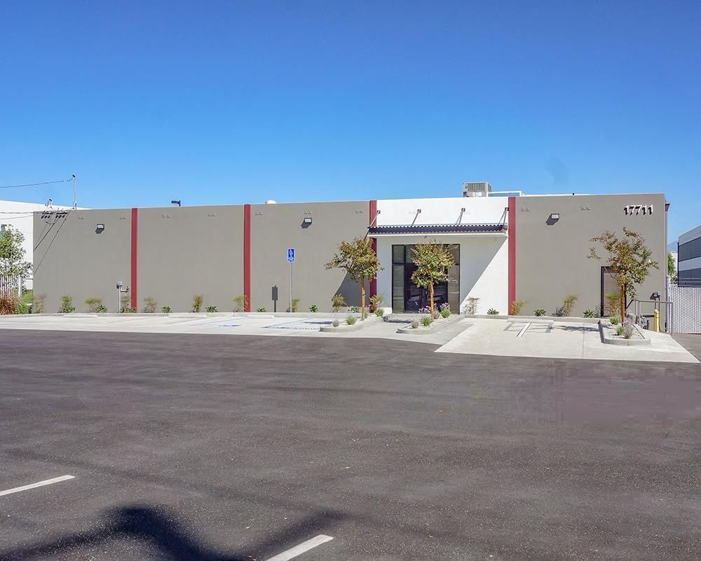 17711 & 17721 Railroad Street photo 2