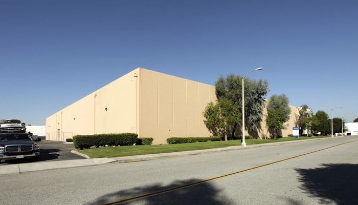 Warehouse Space for Rent at 11811-11831 E Florence Ave Santa Fe Springs, CA 90670 - #10