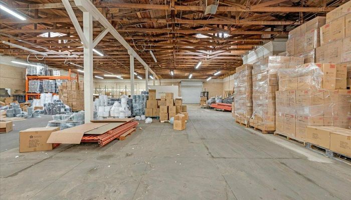 Warehouse Space for Rent at 142 S D St Porterville, CA 93257 - #5
