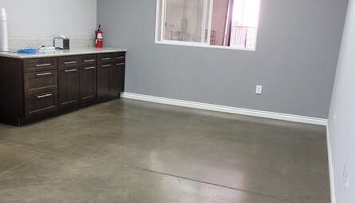 Warehouse Space for Rent at 5311-5315 Pacific Blvd Huntington Park, CA 90255 - #6