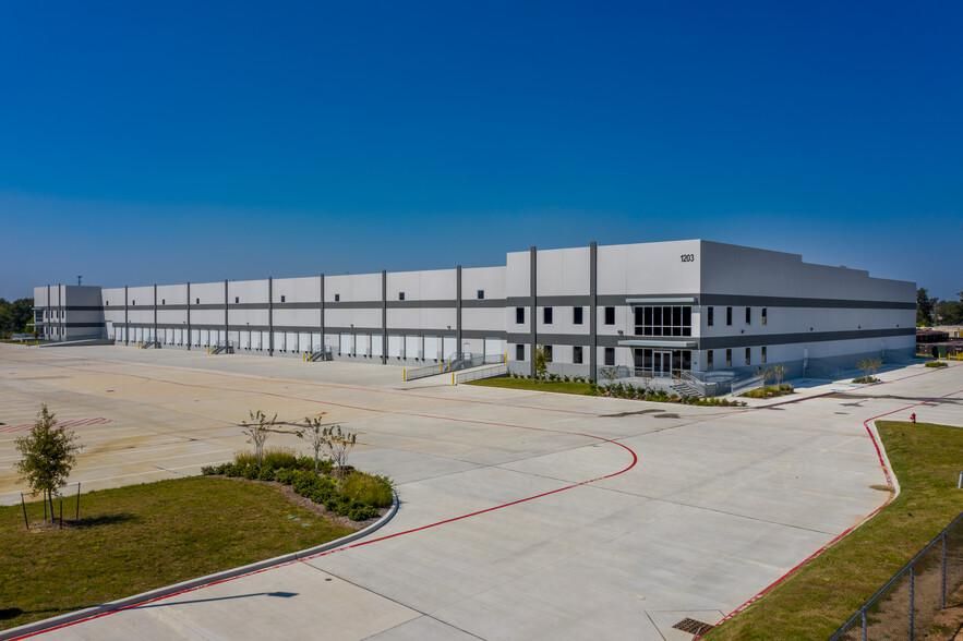 Thompson Ten Business Park 1203 Thompson Park Dr photo 1