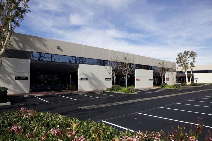 Flex Property For Lease