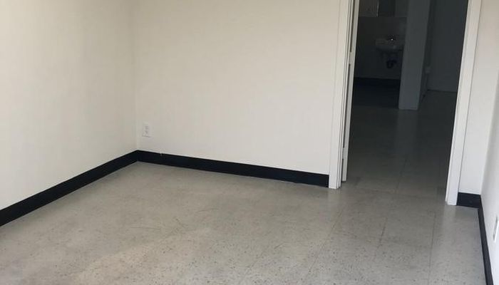 Warehouse Space for Rent at 2701 Orange Ave Santa Ana, CA 92707 - #4