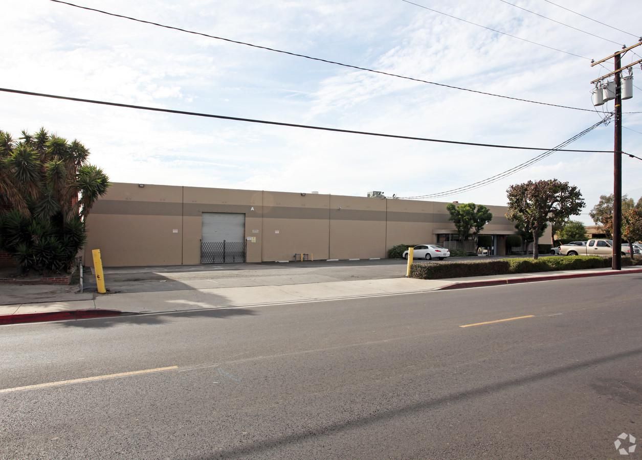 Industrial Property For Lease photo 4