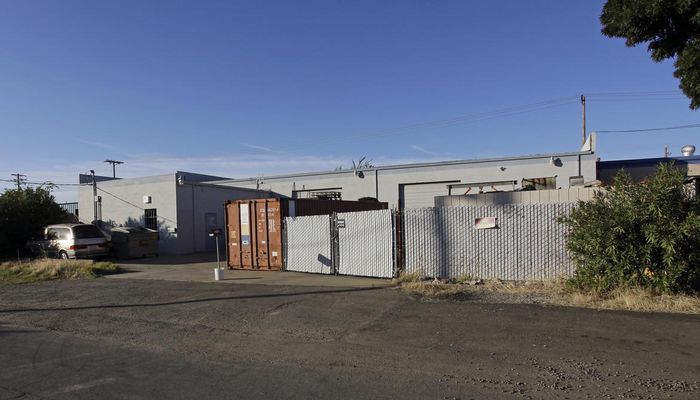 Warehouse Space for Sale at 7925 Butte Rd Sacramento, CA 95826 - #1