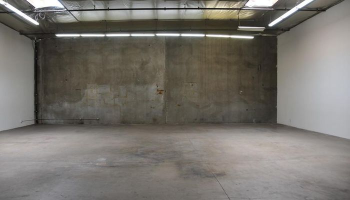 Warehouse Space for Rent at 7764-7766 San Fernando Rd Sun Valley, CA 91352 - #1