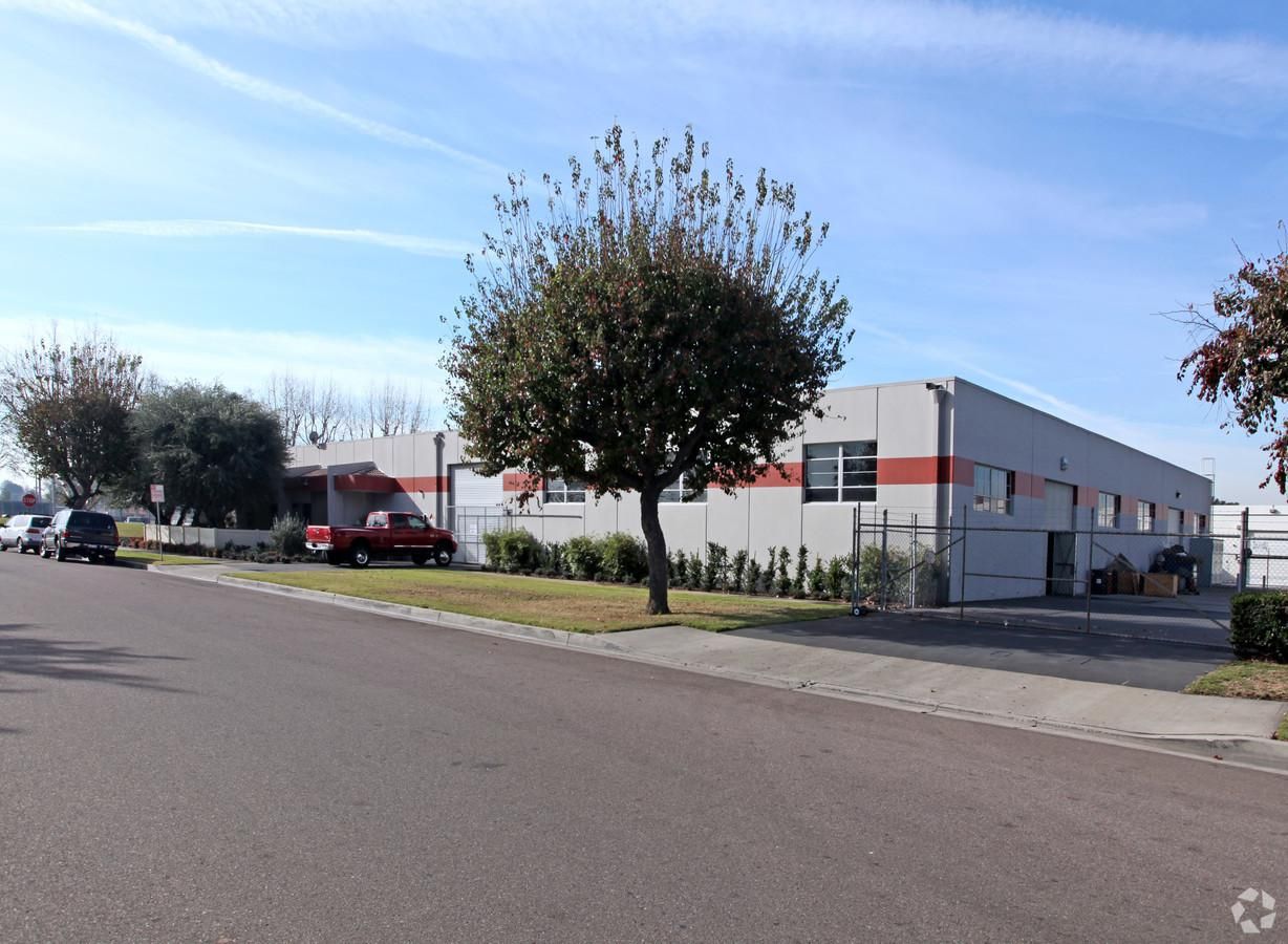 Industrial Property For Lease photo 2