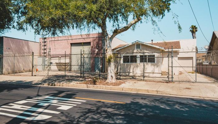 Warehouse Space for Sale at 2815-2819 Southwest Dr Los Angeles, CA 90043 - #1