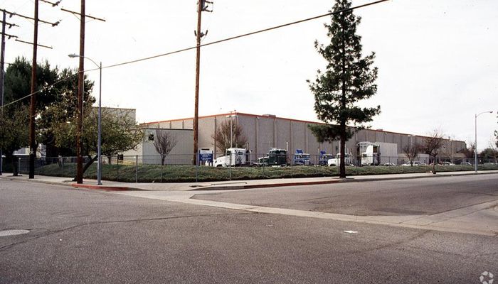 Warehouse Space for Sale at 20730 Prairie St Chatsworth, CA 91311 - #3