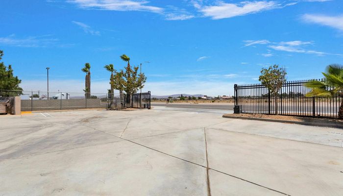 Warehouse Space for Rent at 11768 Mariposa Rd. Hesperia, CA 92345 - #3