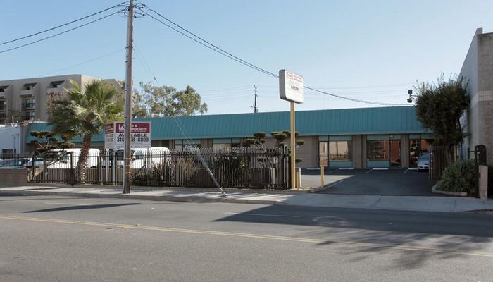 Warehouse Space for Rent at 220-230 W Florence Ave Inglewood, CA 90301 - #3