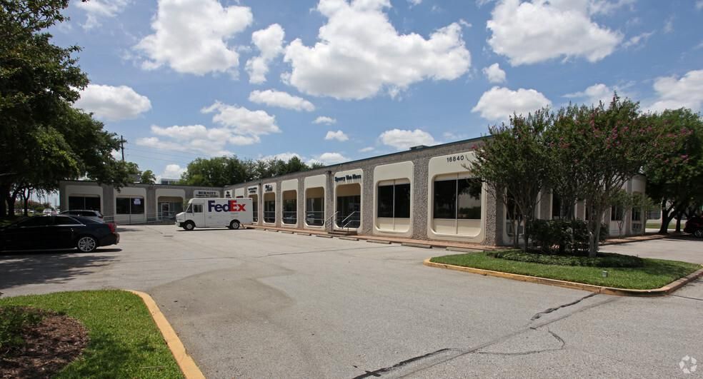 Park 10 Business Center 16820 Barker Springs Rd photo 4