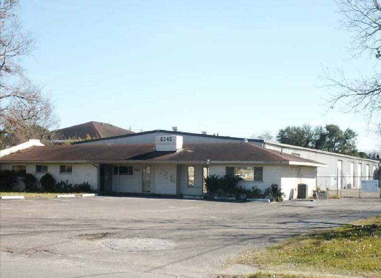 6345 Skyline Dr photo 3