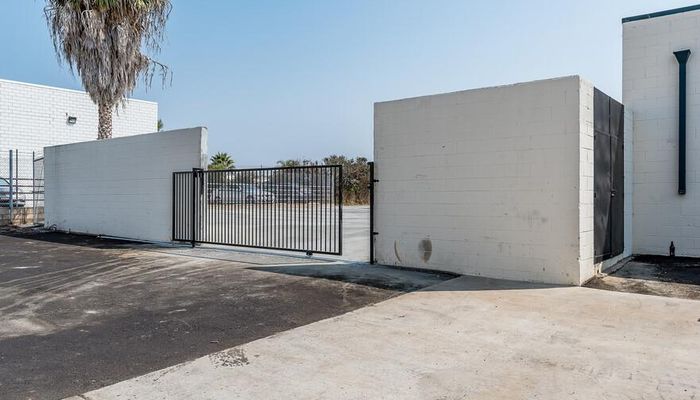 Warehouse Space for Rent at 8020 Ronson Rd San Diego, CA 92111 - #11