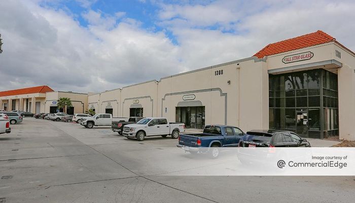 Warehouse Space for Rent at 208 Greenfield Drive El Cajon, CA 92020 - #6