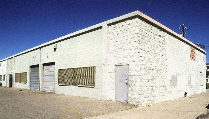 Warehouse Space for Rent at 701-719 Arroyo Ave San Fernando, CA 91340 - #2