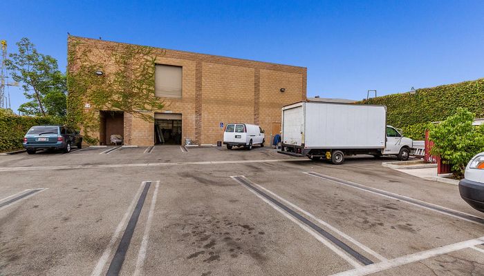 Warehouse Space for Sale at 3401-3415 W Washington Blvd & 1813 4th Ave Los Angeles, CA 90018 - #5