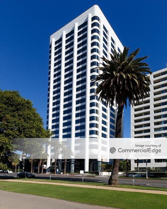 100 Wilshire photo 3