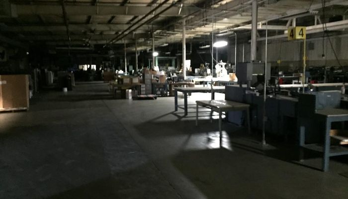 Warehouse Space for Sale at 90 W Poplar Rd Porterville, CA 93257 - #25