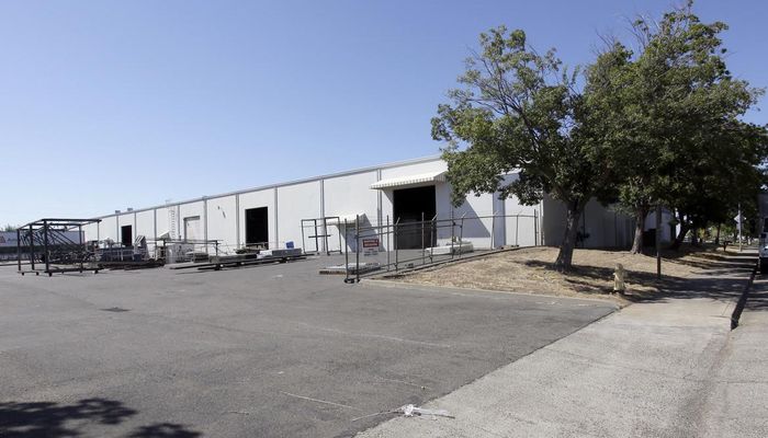 Warehouse Space for Sale at 8538 Tiogawoods Dr Sacramento, CA 95828 - #7