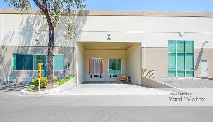 Warehouse Space for Rent at 39660-39684 Eureka Dr - Bldg D Newark, CA 94560 - #4