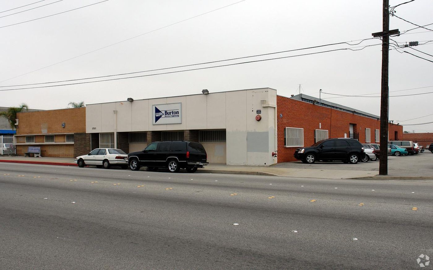 Executive Office Property for Lease photo 3