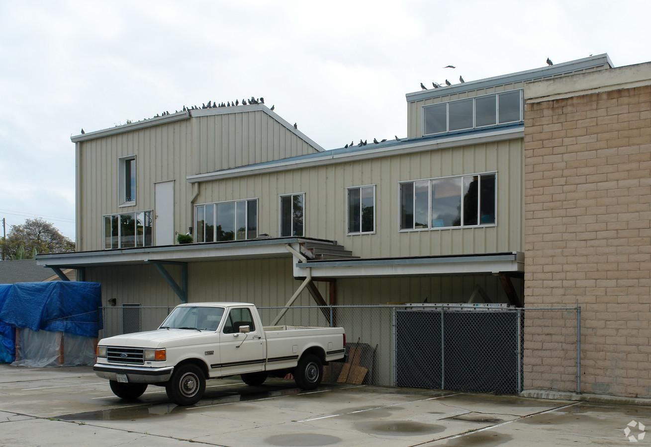 Industrial Property For Lease photo 2