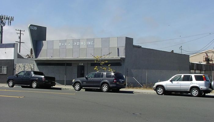 Warehouse Space for Rent at 1539 Santa Fe St Long Beach, CA 90813 - #10