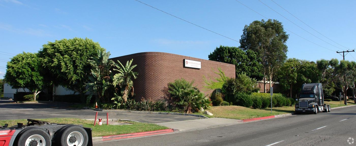 Industrial Property For Lease photo 1