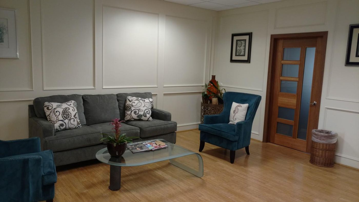 Executive Office Property for Lease photo 3