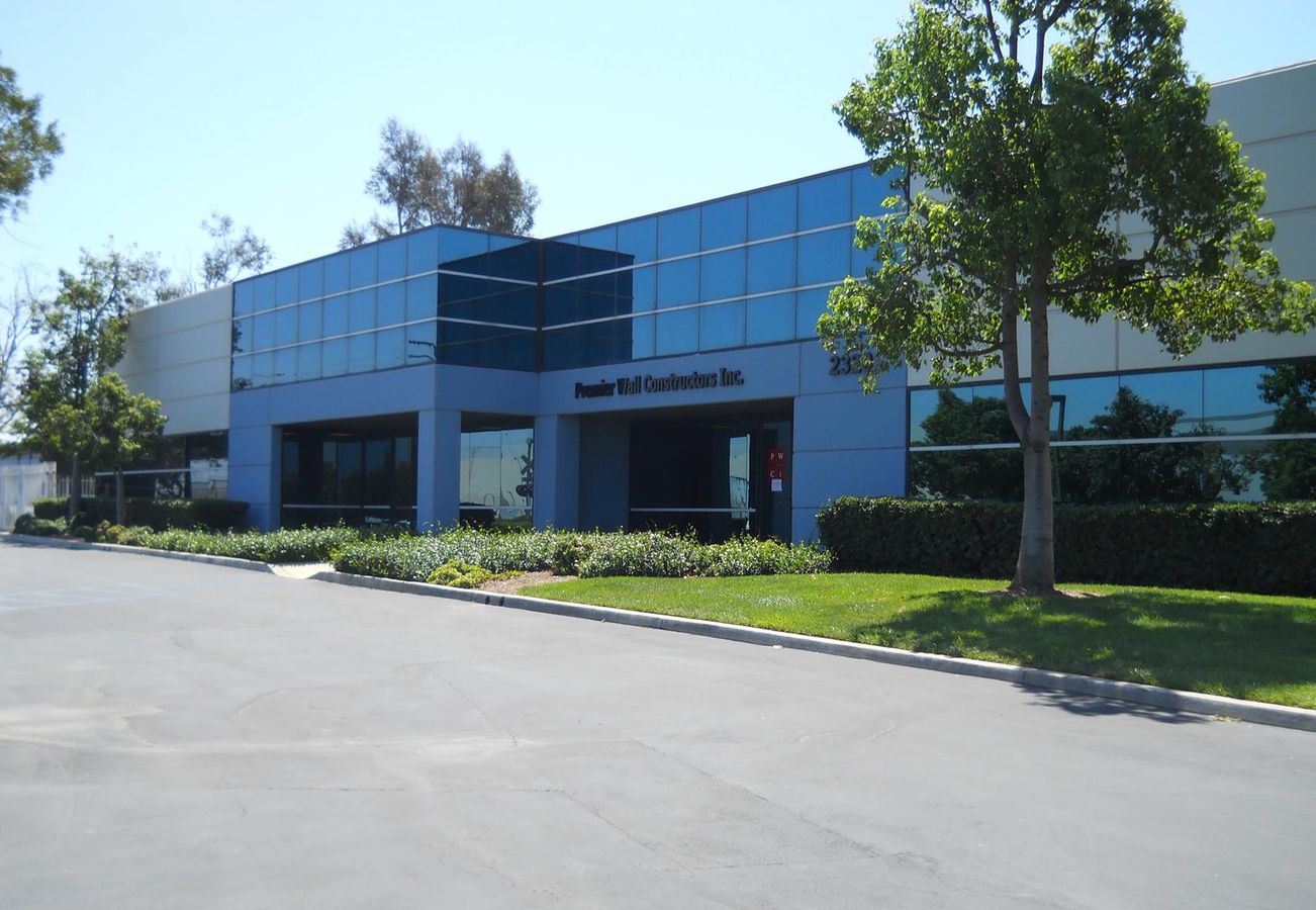 Corona Business Center photo 1