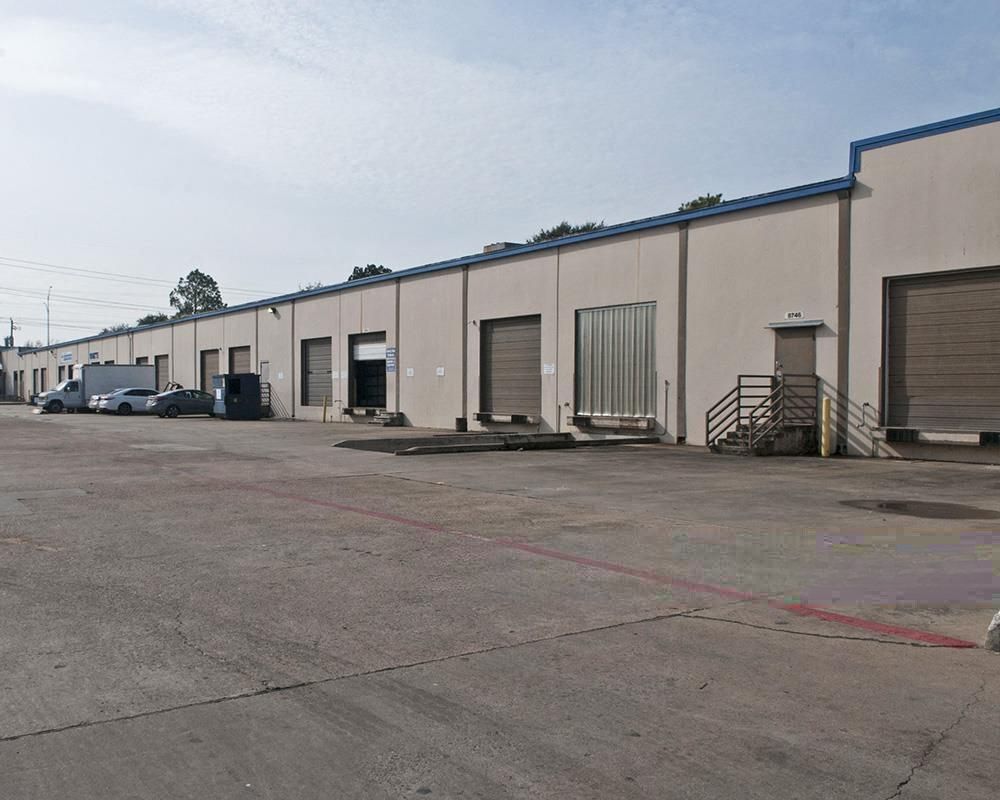 Westpark Business Center - 3930 Dunvale Road & 8622-8702 Westpark Drive photo 2