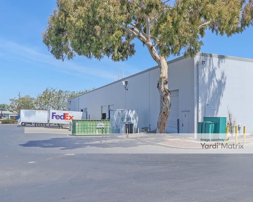 North Hayward Corporate Center photo 4