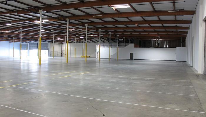 Warehouse Space for Rent at 2050-2080 E 49th St Vernon, CA 90058 - #21