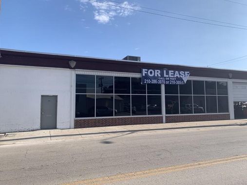 701 N Alamo St