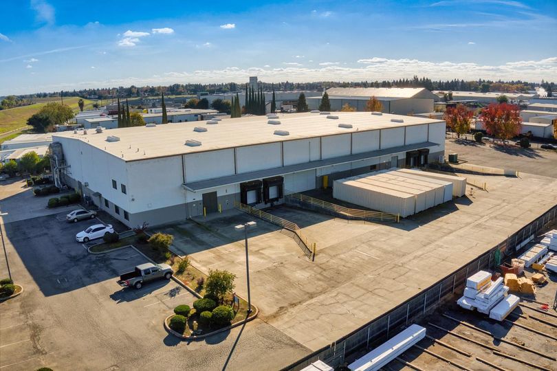 1200 Putman Ave